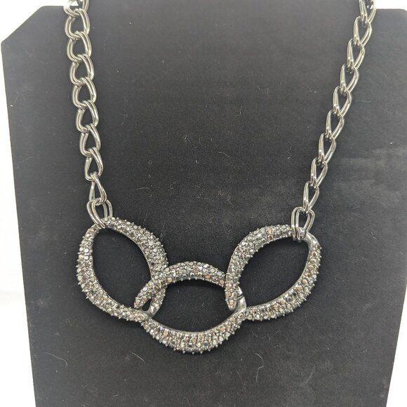 Sparkling Silver Statement Necklace - Picture 1 of 6